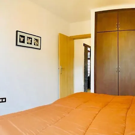 Apartment Apartment Maravillosa Mit Pool,Sat-Tv, Free Wifi